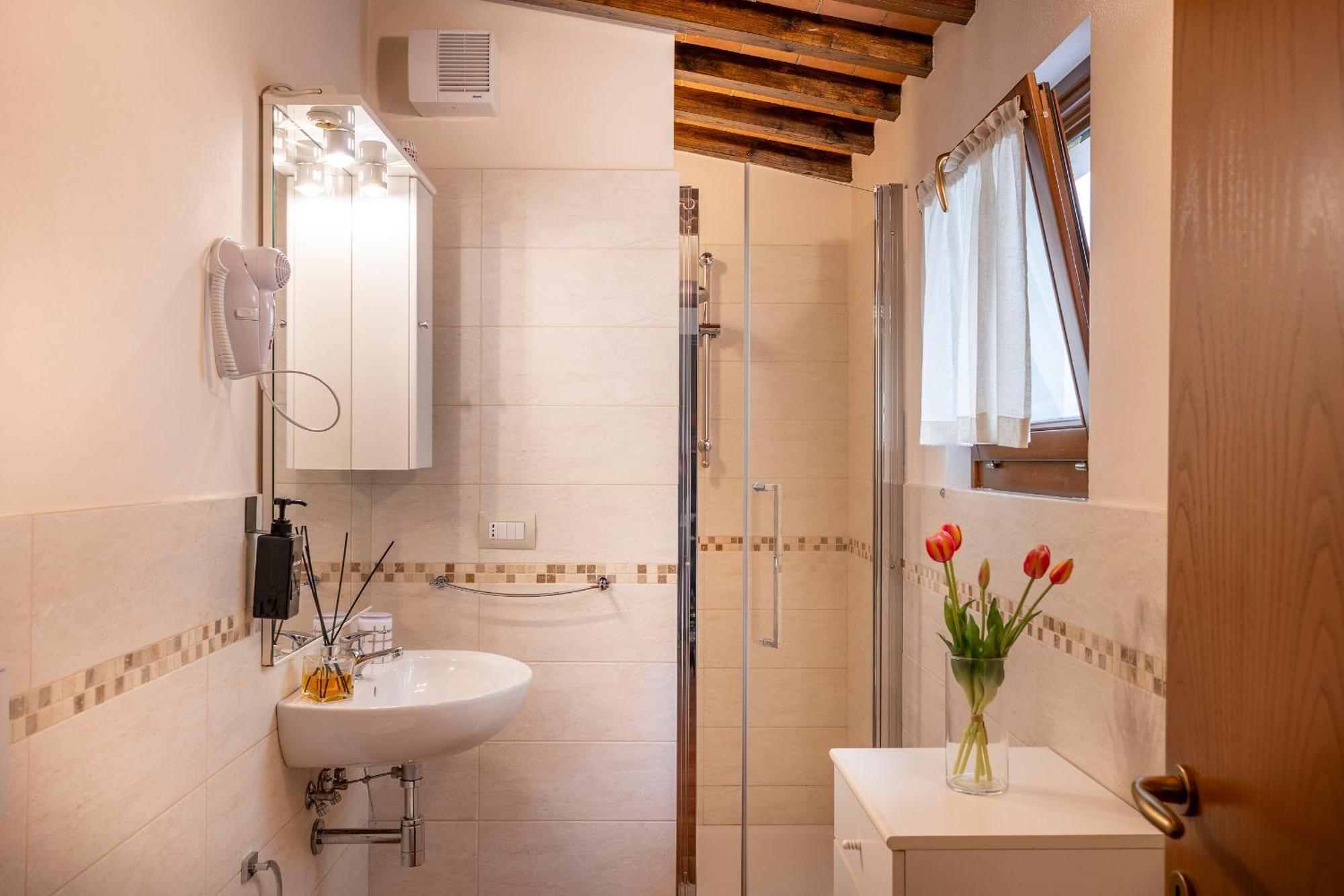 Miva Di Piu Casa Vacanza Arezzo Exterior foto